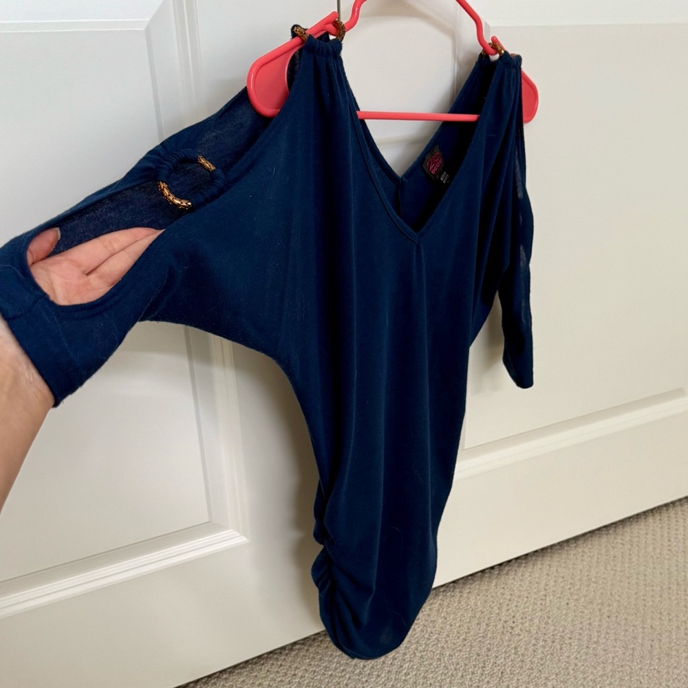2b bebe Navy Cold Shoulder Top